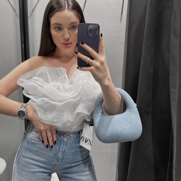 Ruffled Rib Bodysuit - Picture 4 of 8